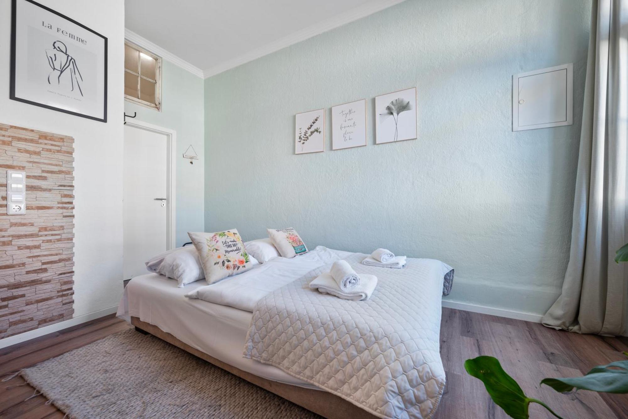 Backhome - Business&Family - Fantastische Schlosslage, Smarttv, Netflix, 50Qm, 24H Checkin - Apartment 1 Ludwigsburg Exterior foto
