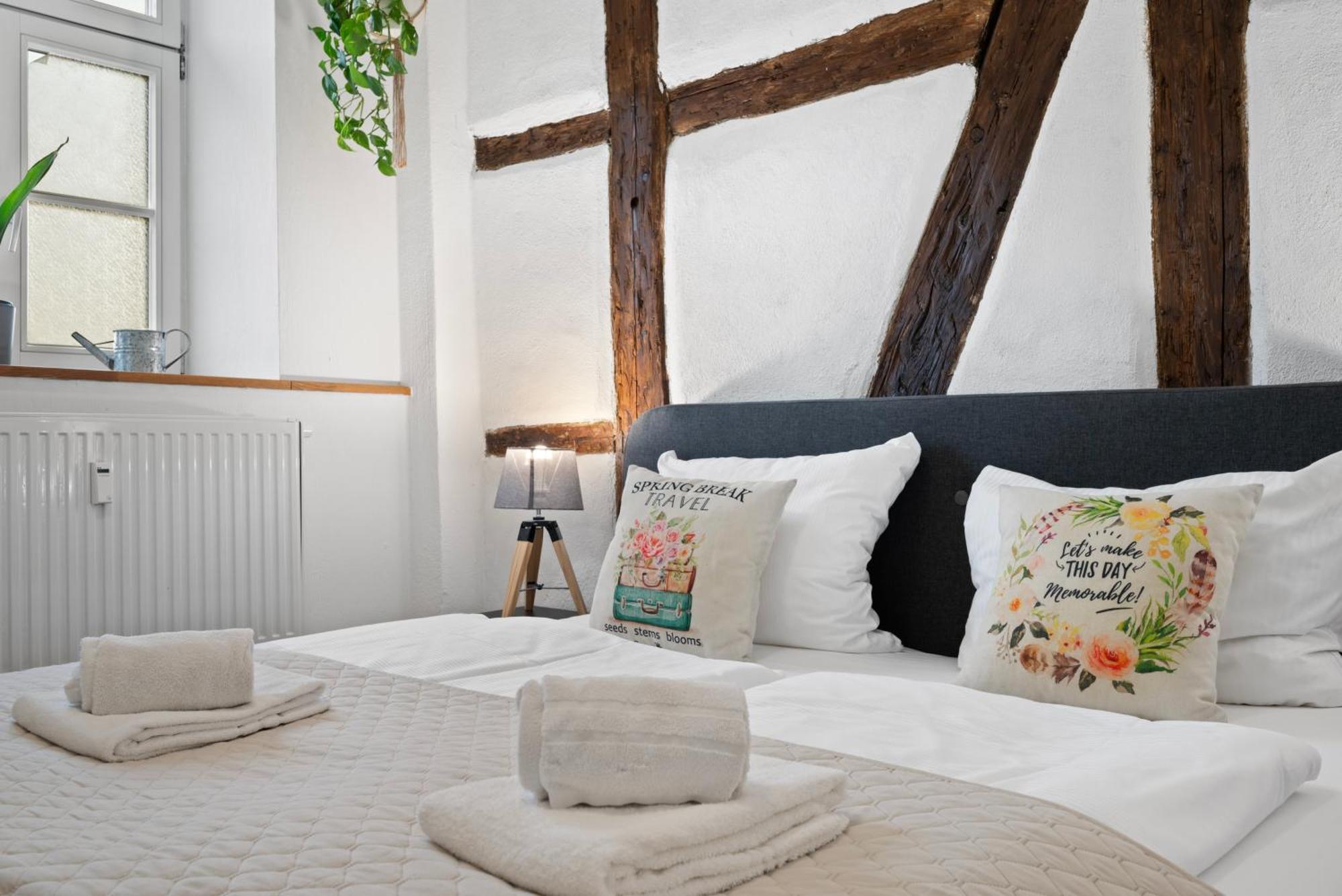Backhome - Business&Family - Fantastische Schlosslage, Smarttv, Netflix, 50Qm, 24H Checkin - Apartment 1 Ludwigsburg Exterior foto